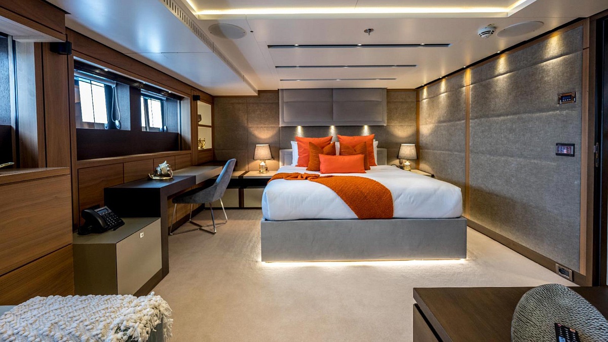 Аренда суперяхты Gentech 152, Navis One,Queen Anne на Пхукете, Таиланд